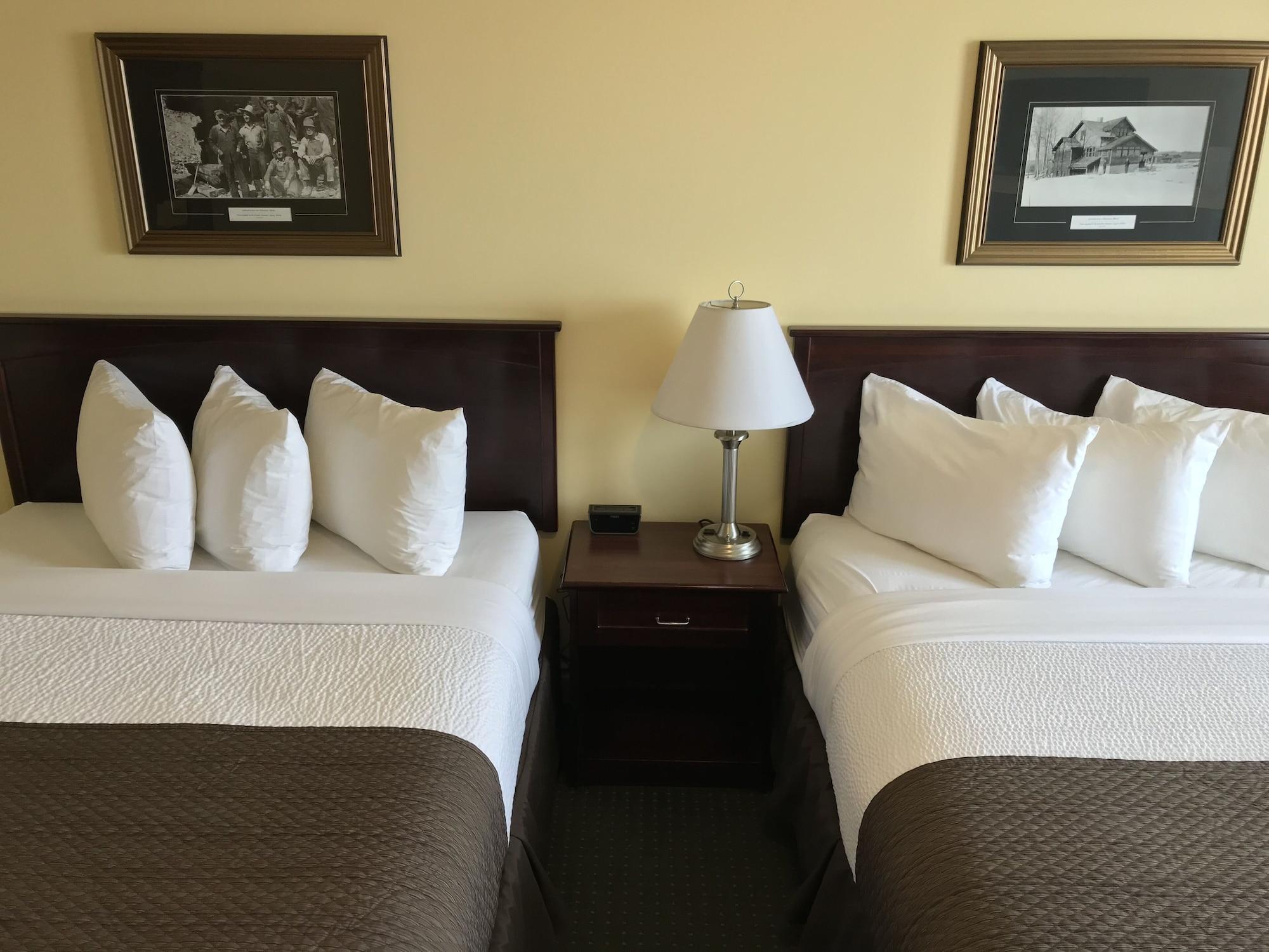 Quality Inn & Suites Whitecourt Dış mekan fotoğraf