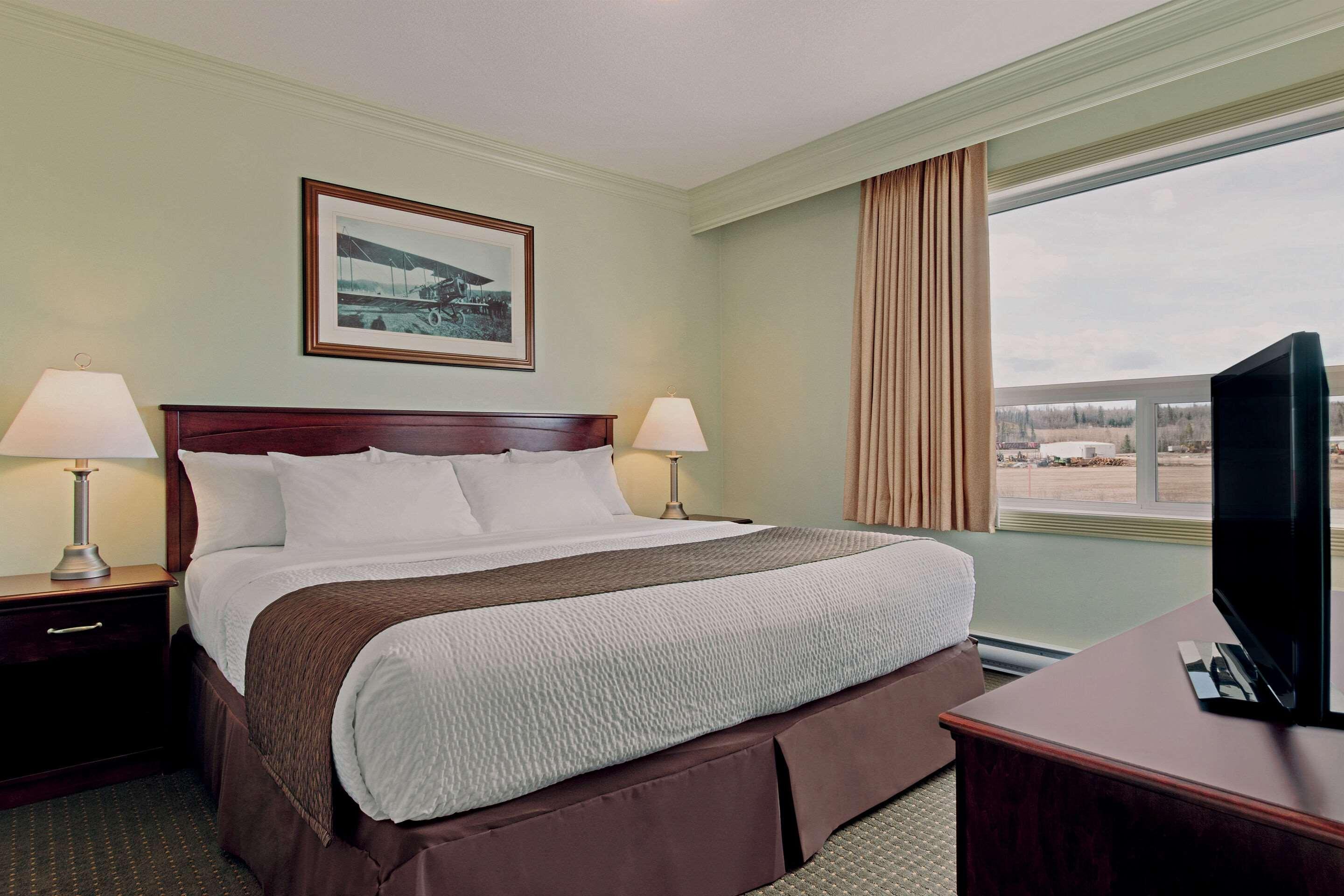 Quality Inn & Suites Whitecourt Dış mekan fotoğraf